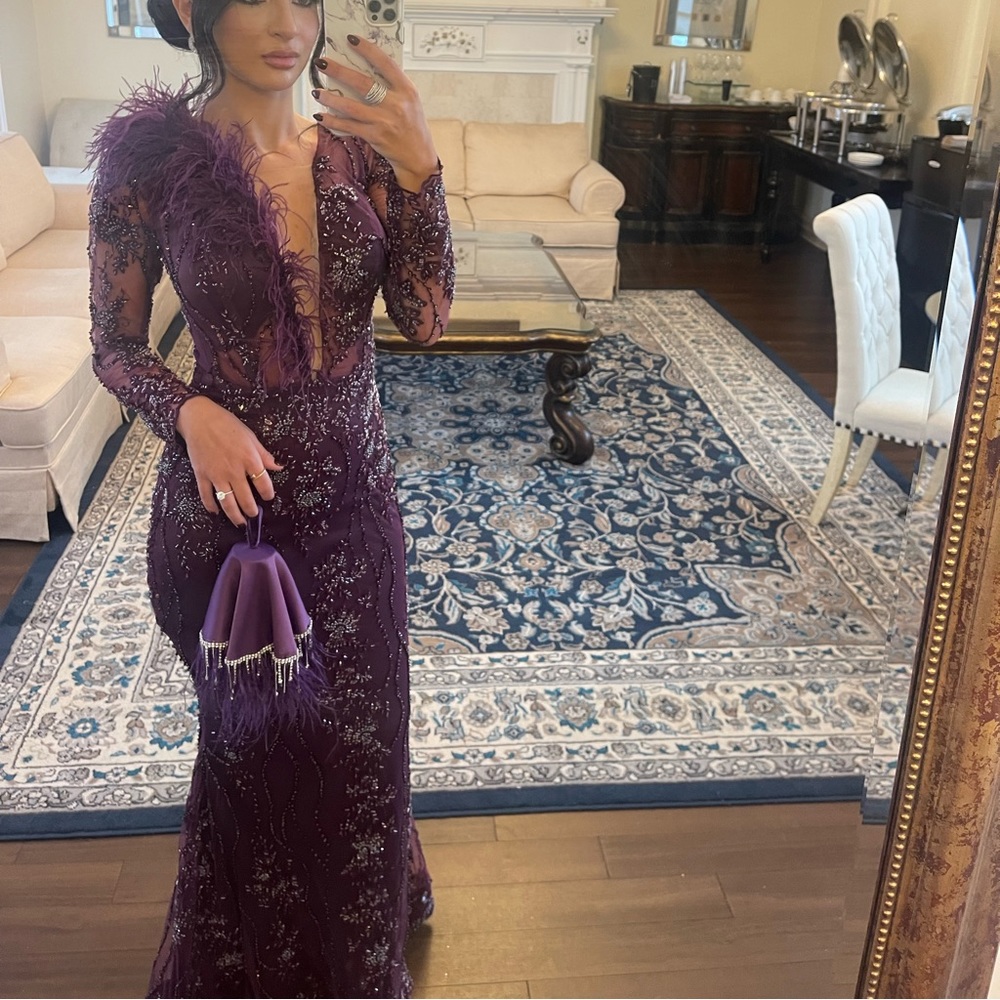 Custom made couture evening gown - Picture 3 of 6